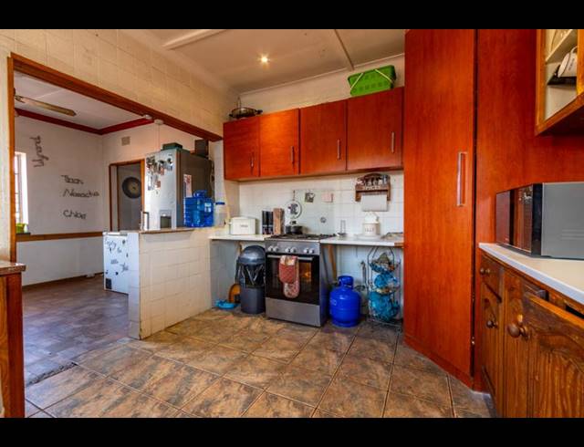 3 BEDROOM HOUSE FOR SALE IN HOMESTEAD